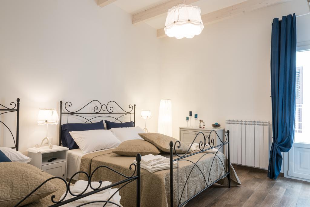 Casa Rebecca Apartment Monopoli Cameră foto